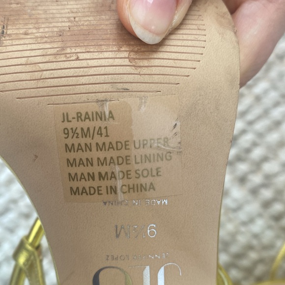 JLO | Elegant Gold Strappy Women's Heels - Picture 11 of 12